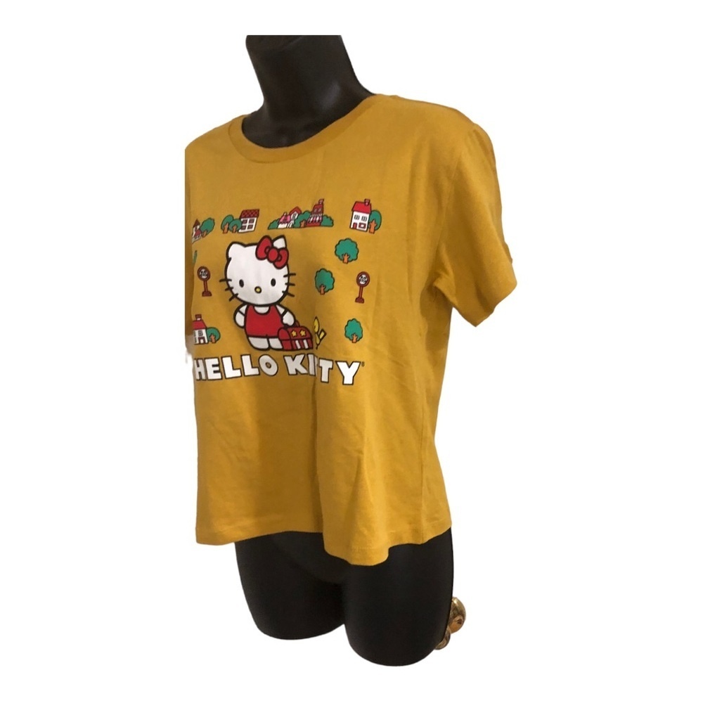 Hello Kitty gold mustard graphic print neighborhood kitty T-shirt new size small